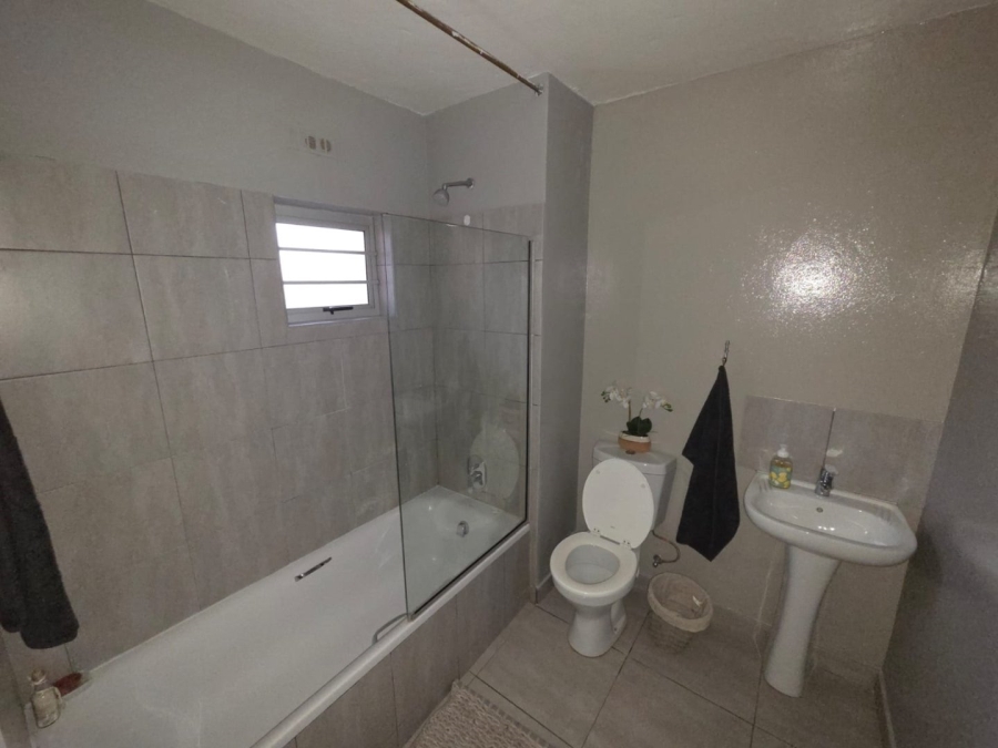 2 Bedroom Property for Sale in Raceway Free State